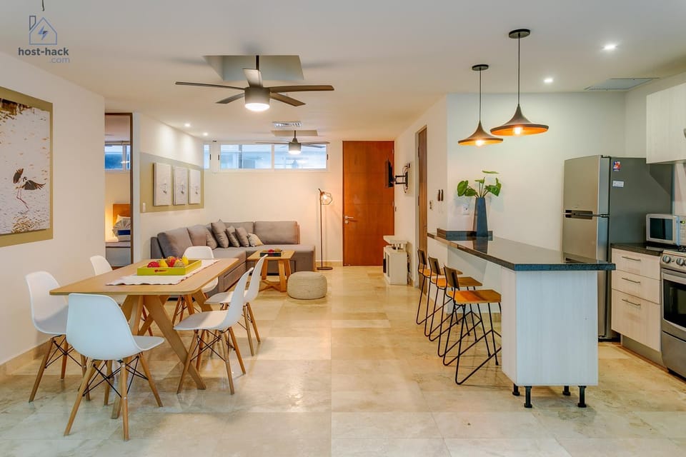 Kitchen or kitchenette, Living room, Photo of the whole room, Dining area, fireplace