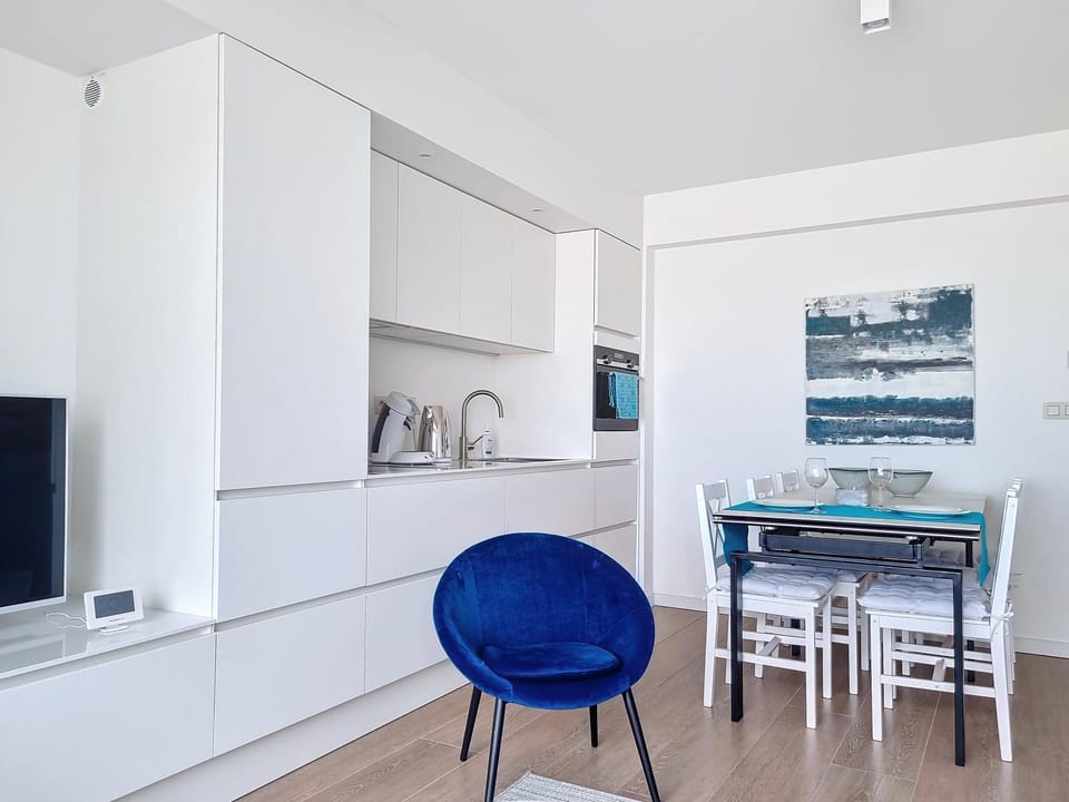 Kitchen or kitchenette, Dining area, Dinner, kitchen, kitchen