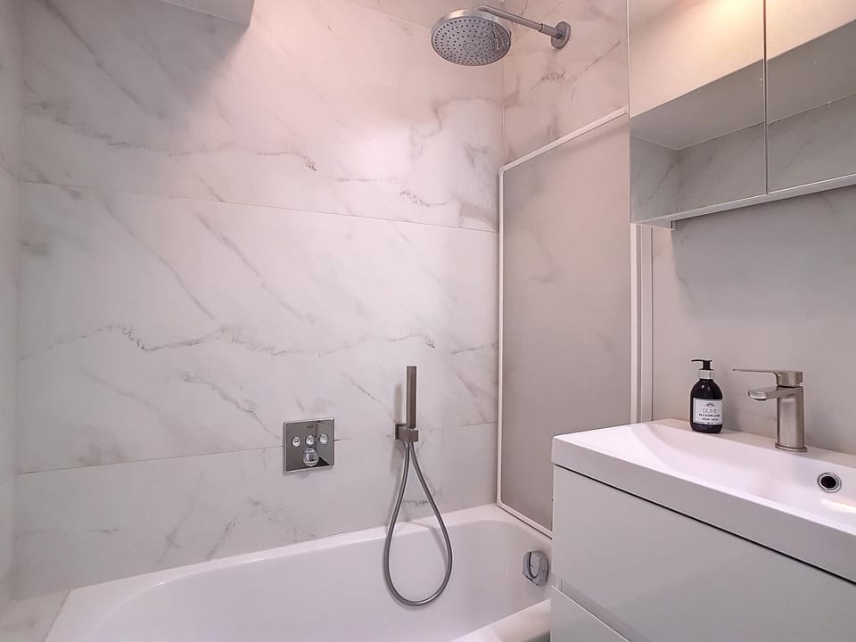 Shower, Bathroom, Bath