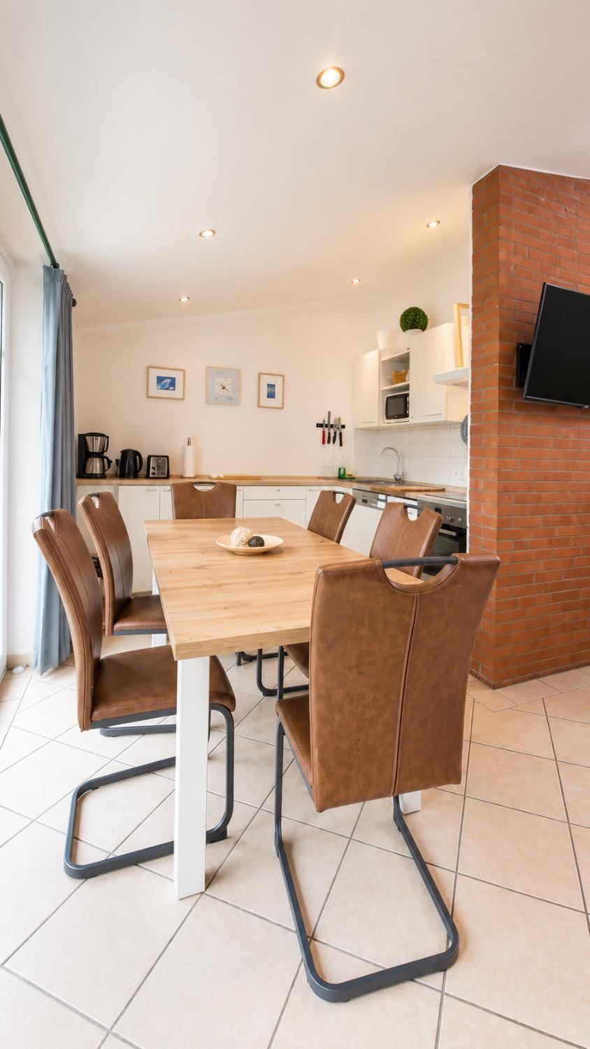 Dining area, Food, Lunch, Dinner