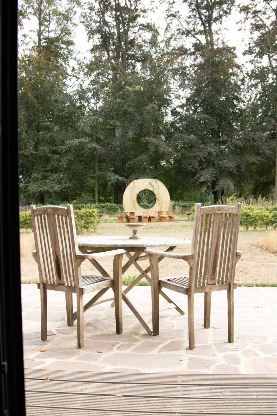 Patio, Spring, Dining area, Garden view