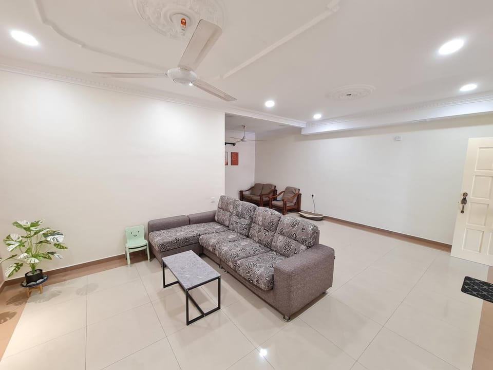 Living room, Seating area, fireplace
