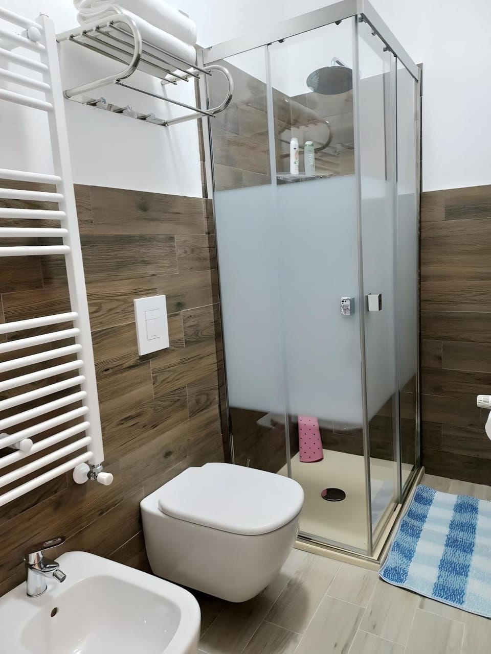 Shower, Toilet, Bathroom, bidet
