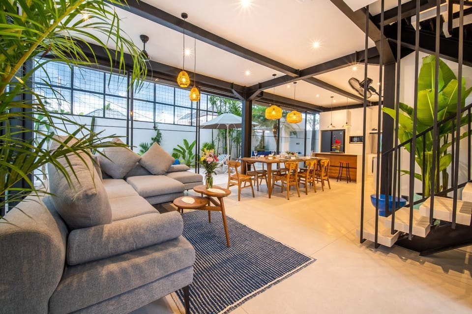 Communal lounge/ TV room, Living room