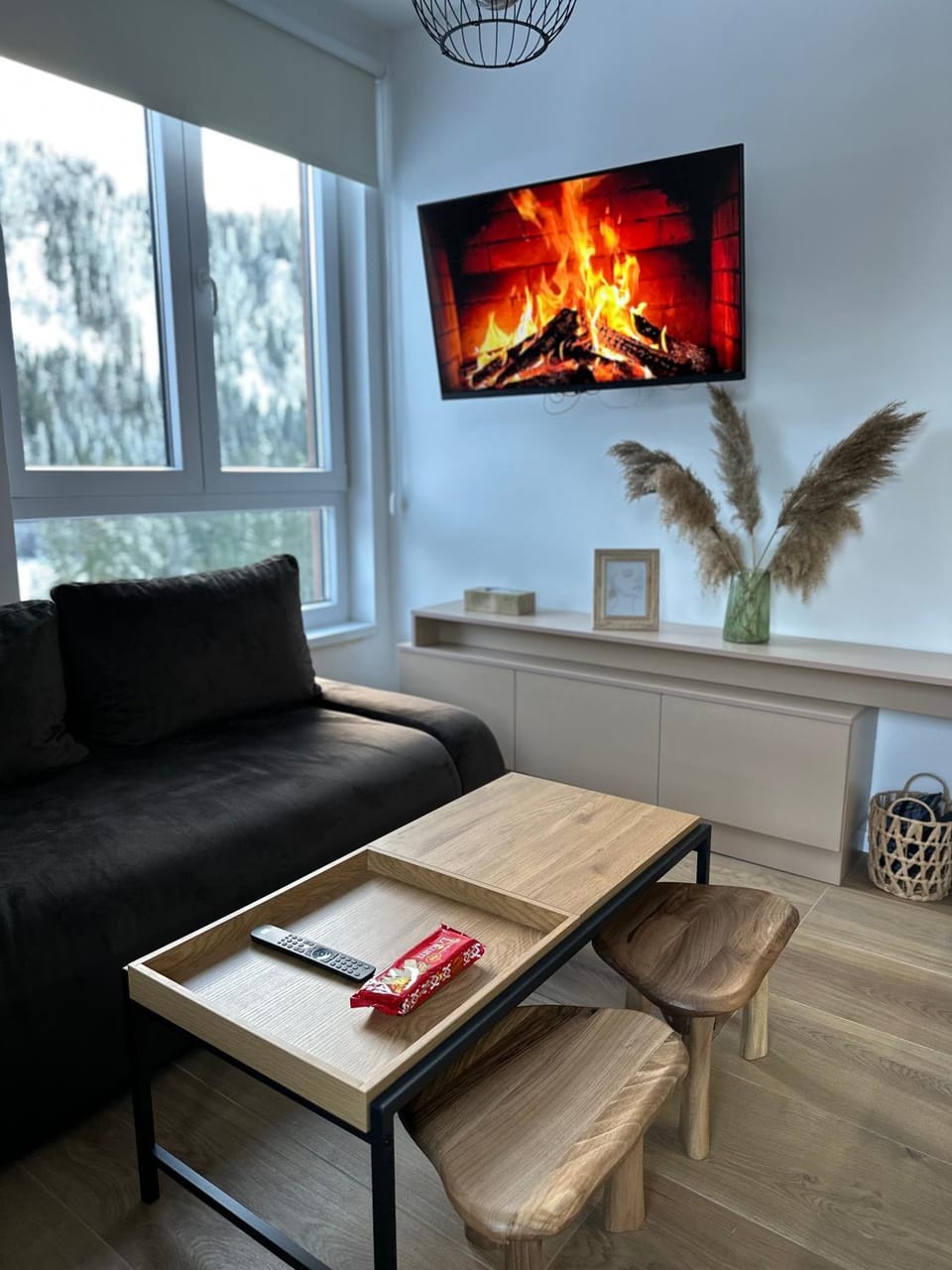 Communal lounge/ TV room, Seating area, Evening entertainment