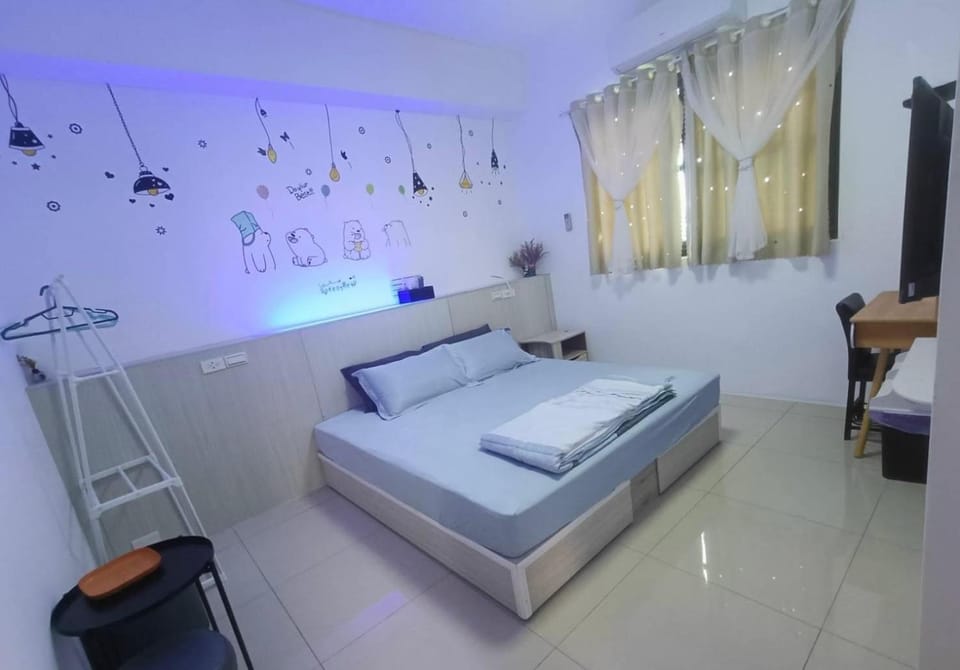 Bed, Bedroom