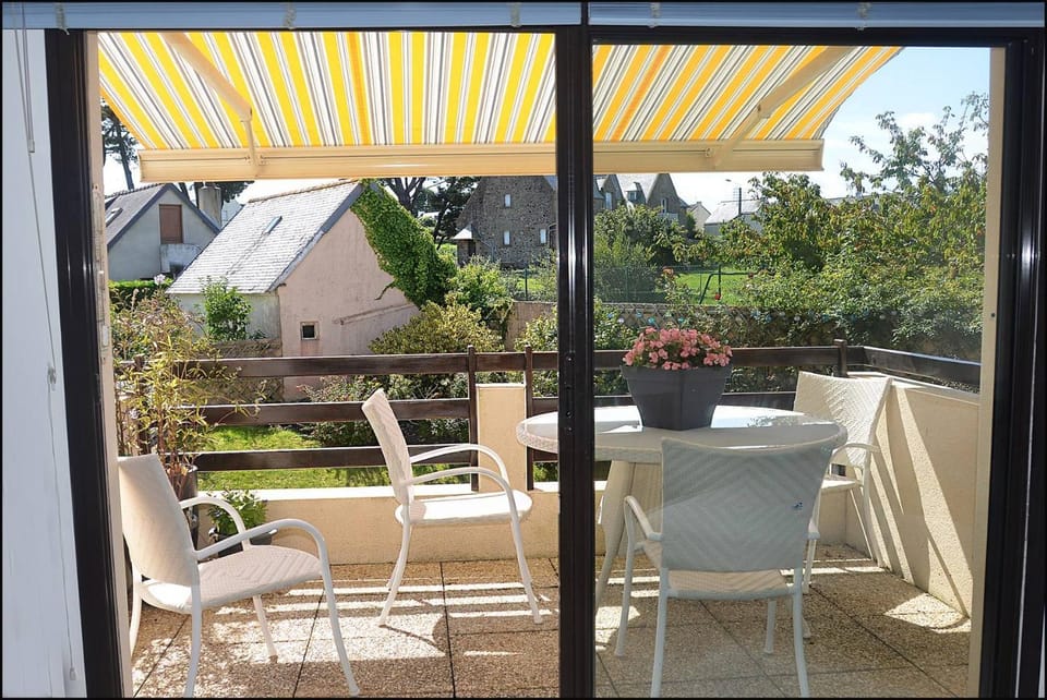 Superbe appartement 3 étoiles à proximité centre et plage à PERROS-GUIREC - Réf 942 Apartment in Perros-Guirec