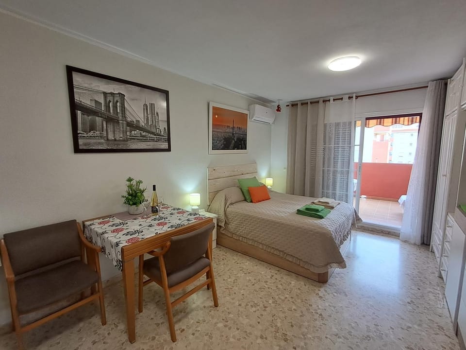 ESTUDIO WIOLKA Apartment in Axarquía