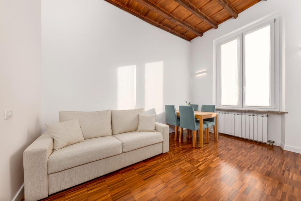 Living room, Seating area, internet