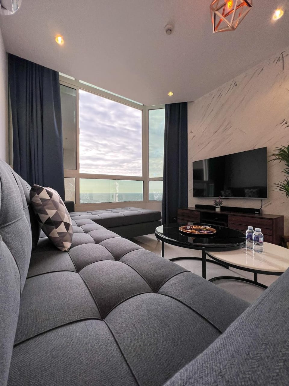 Almasarat Tower Sea View Apartment in Jeddah