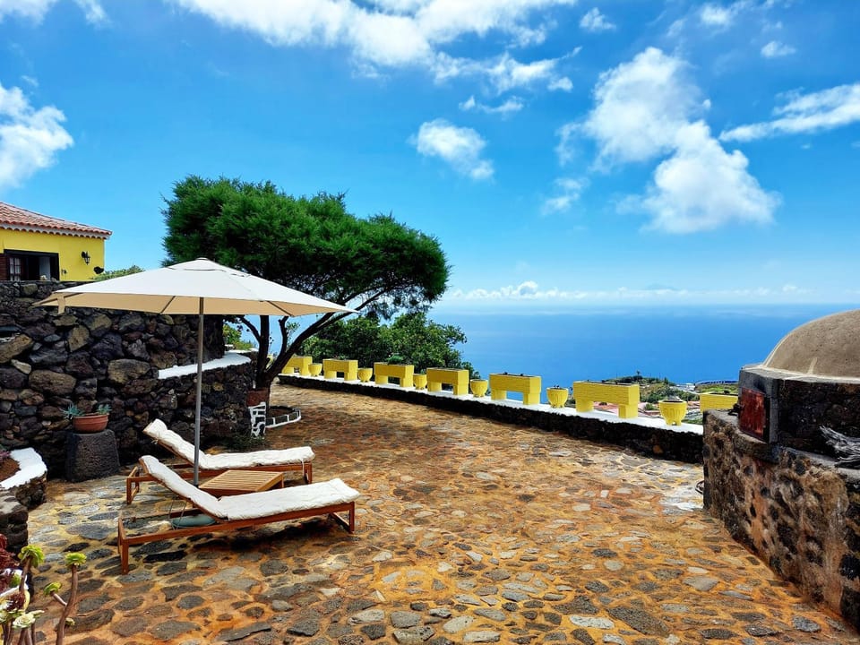 Natural landscape, Sea view, sunbed