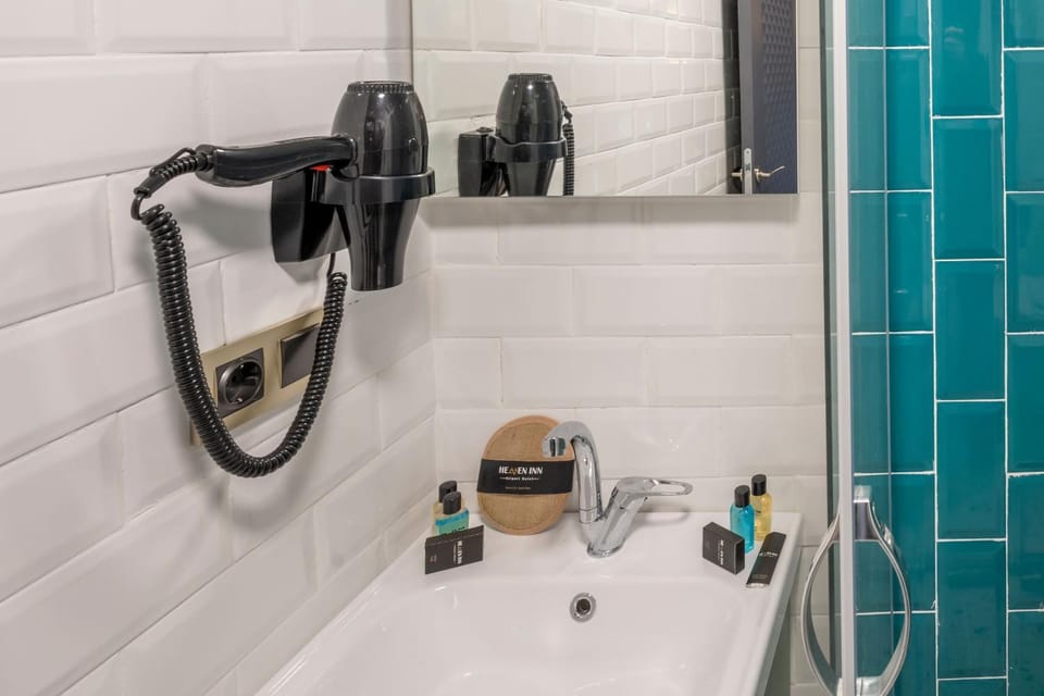 Bathroom, heating