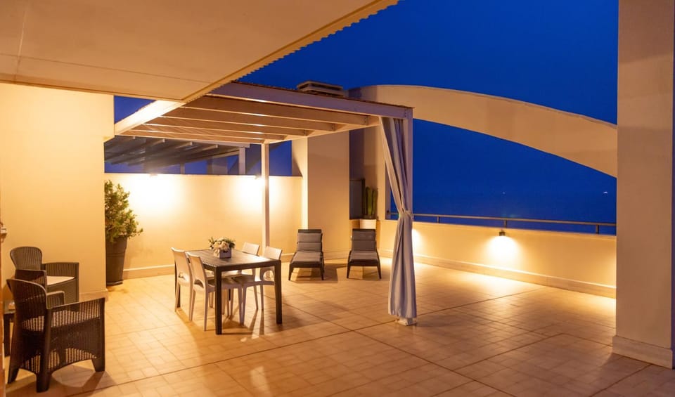 Patio, Balcony/Terrace