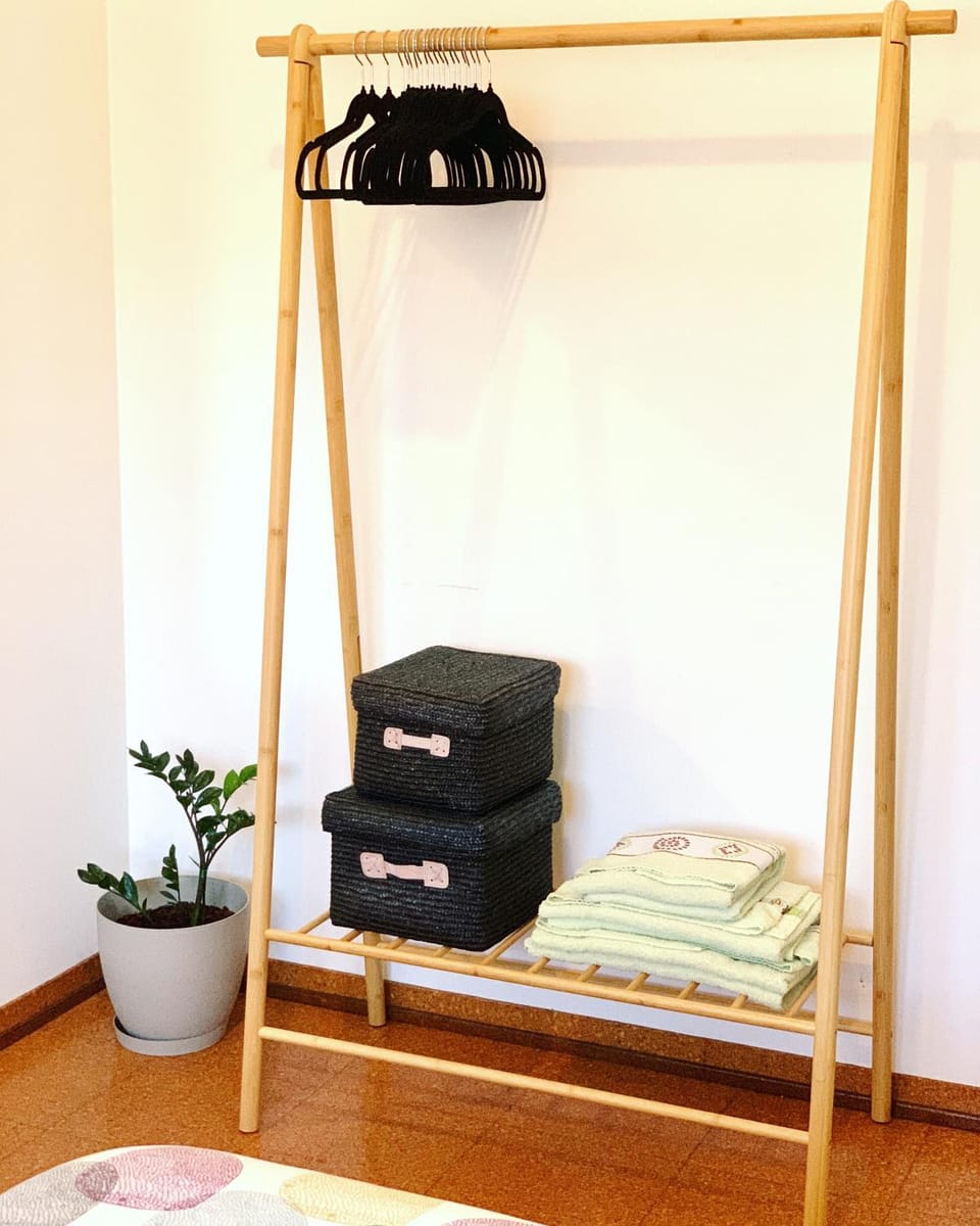 Bedroom, towels, wardrobe