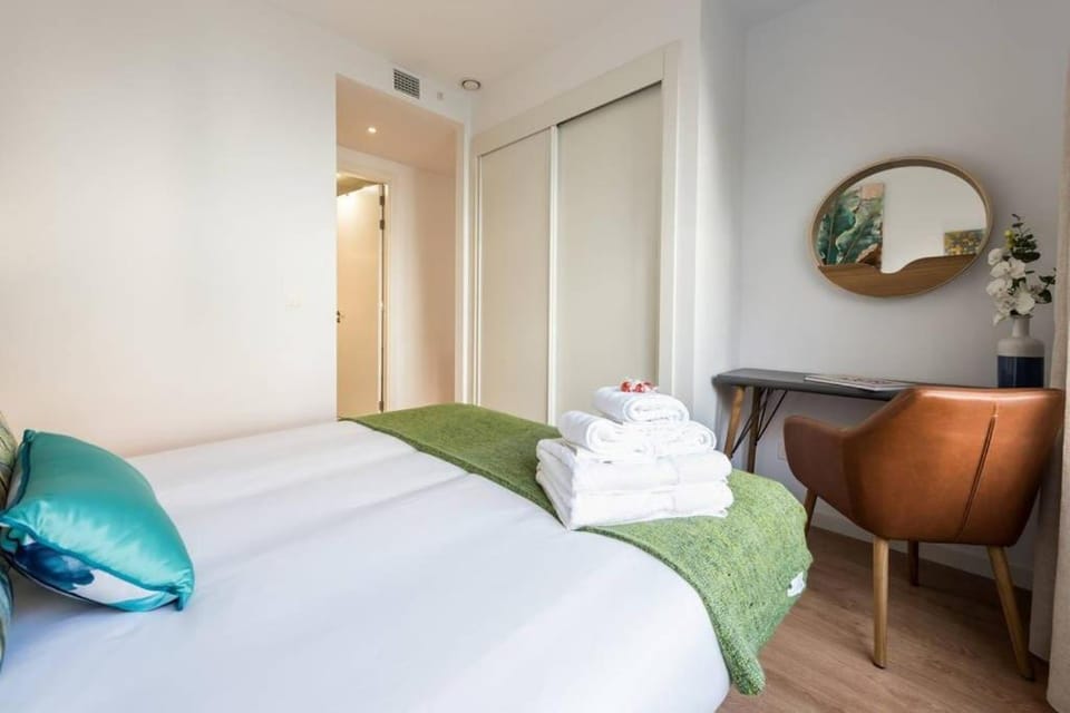 Chamberi con Jardin C by RegalateMadrid Apartment in Madrid