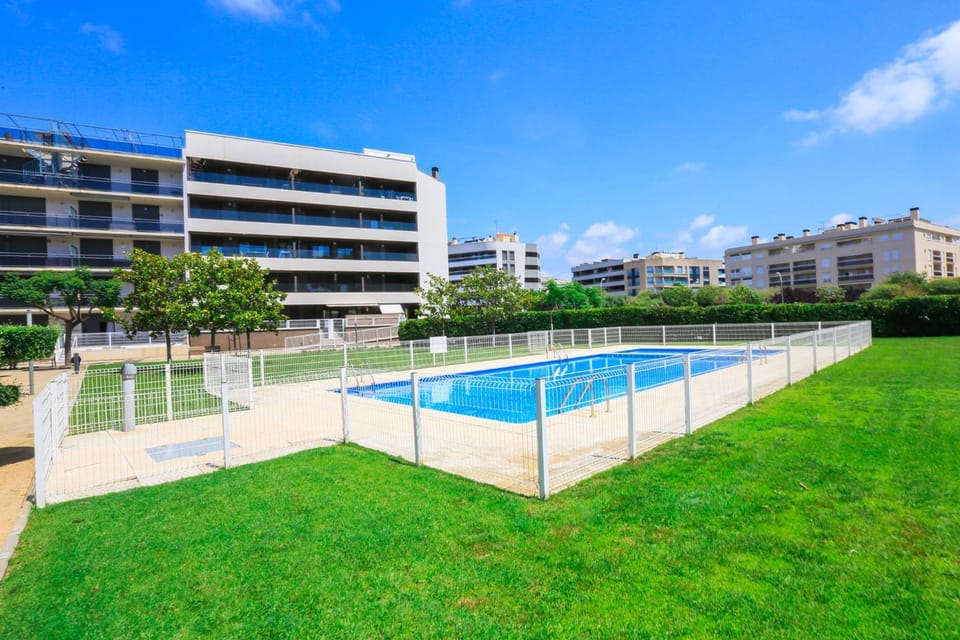 LITORAL COSTA DORADA - GOLETA Only families Apartment in Cambrils