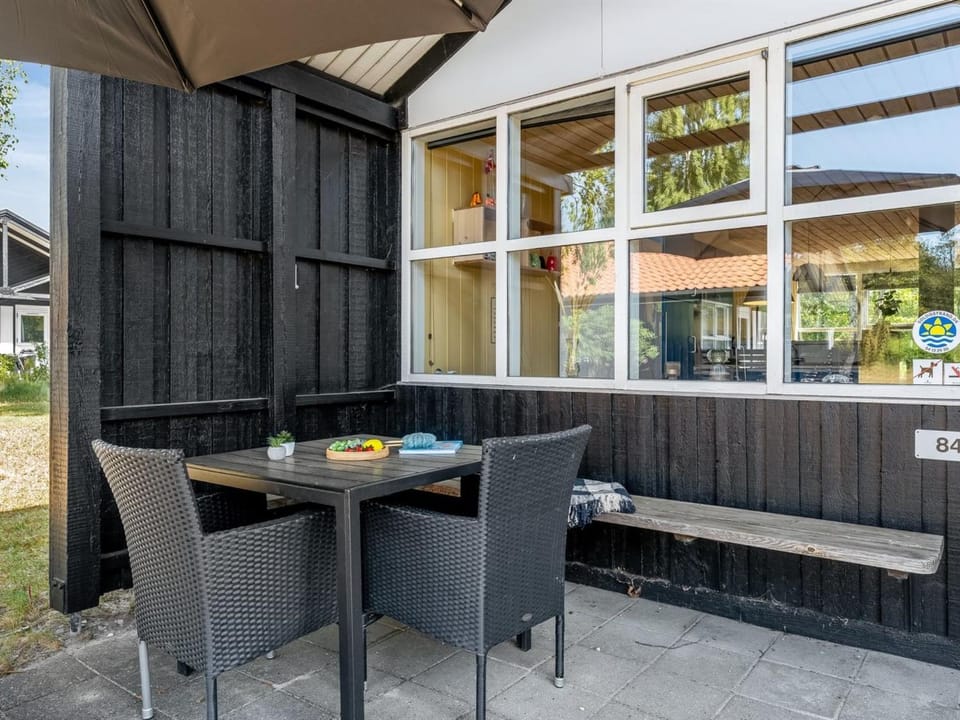 Holiday Home Elenor - 300m from the sea by Interhome House in Væggerløse