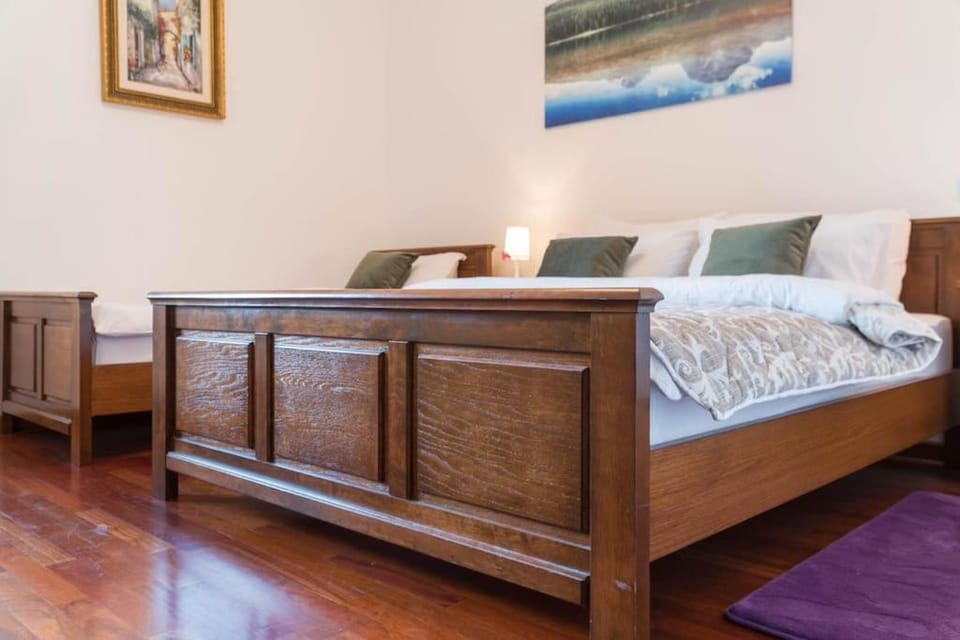 APARTMAN LARA Apartment in Montenegro