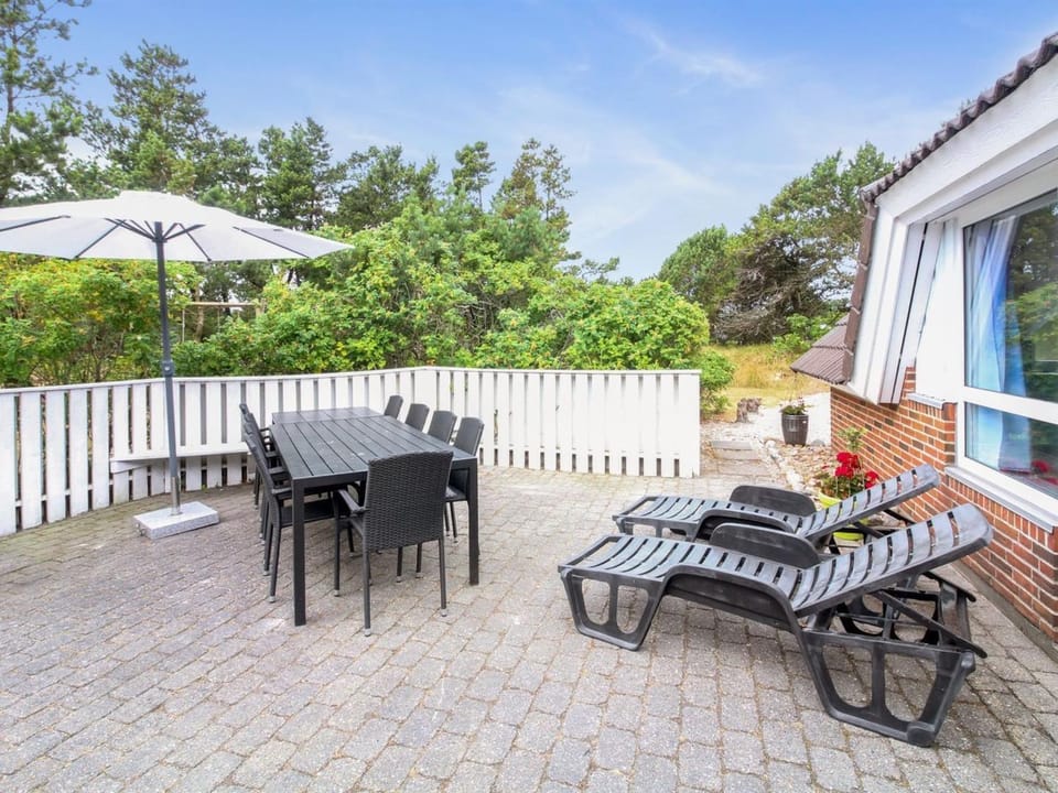 Holiday Home Tuula - 1-1km from the sea by Interhome House in Vejers