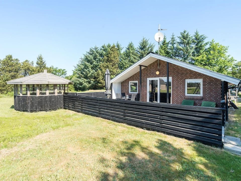 Holiday Home Elinbjörn - 1km from the sea by Interhome House in Vejers