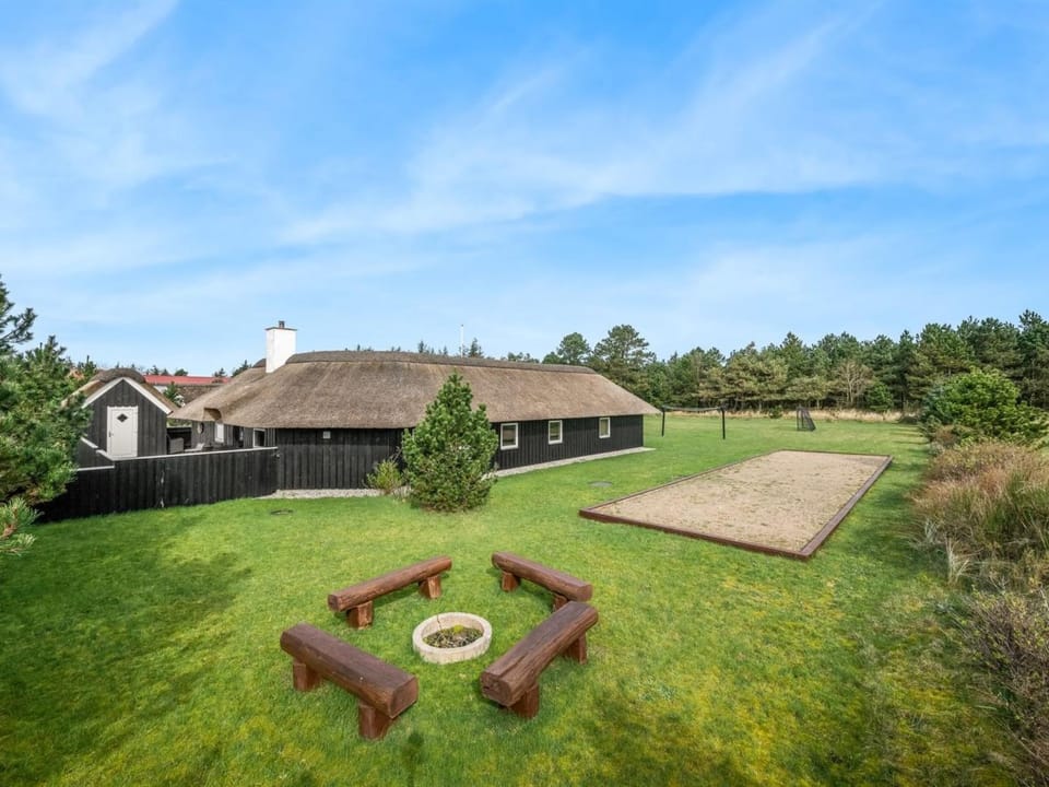 Holiday Home Hothbrod - 1-2km from the sea by Interhome House in Vejers