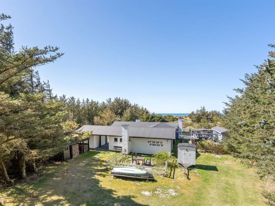Holiday Home Matilda - 375m from the sea by Interhome House in Løkken