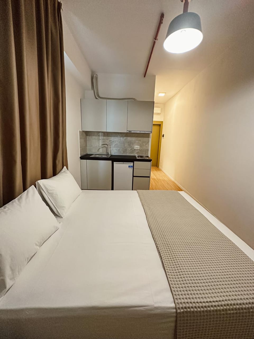 Bed, Kitchen or kitchenette, Photo of the whole room, Bedroom, hair dresser