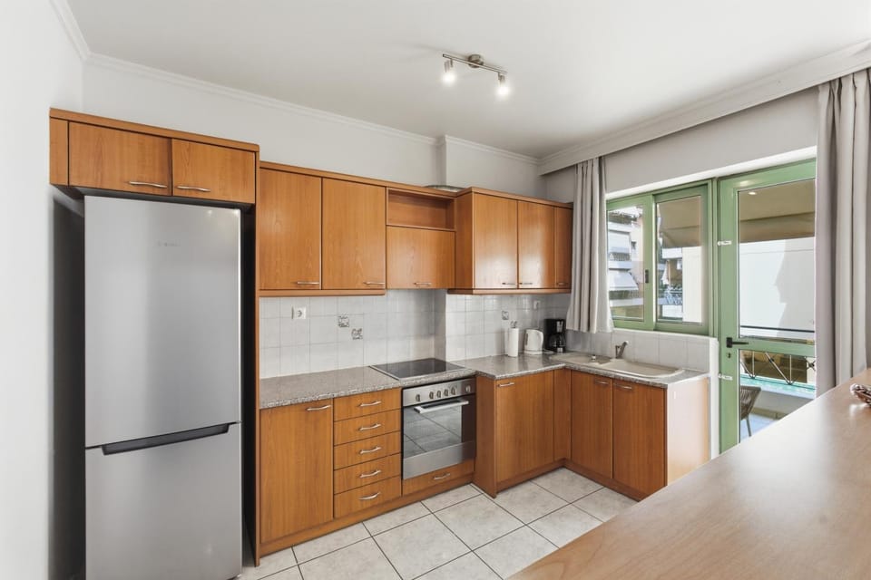 Kitchen or kitchenette, oven, stove