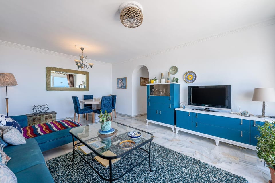 Communal lounge/ TV room, Living room