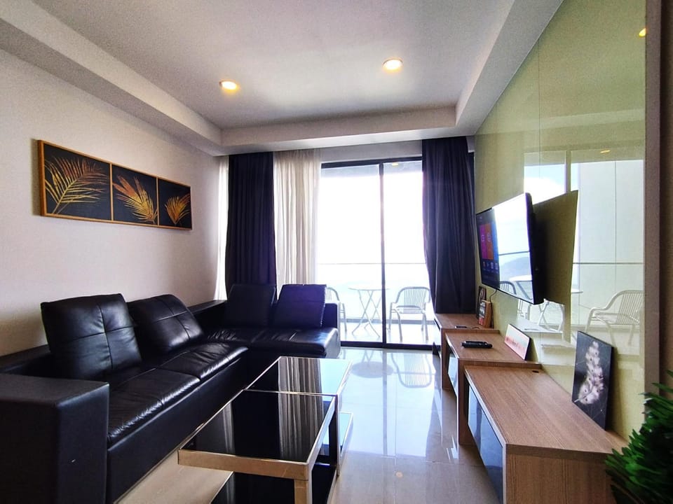 TV and multimedia, Balcony/Terrace, Seating area, Mountain view, Family