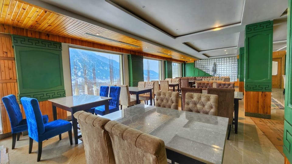 Restaurant/places to eat