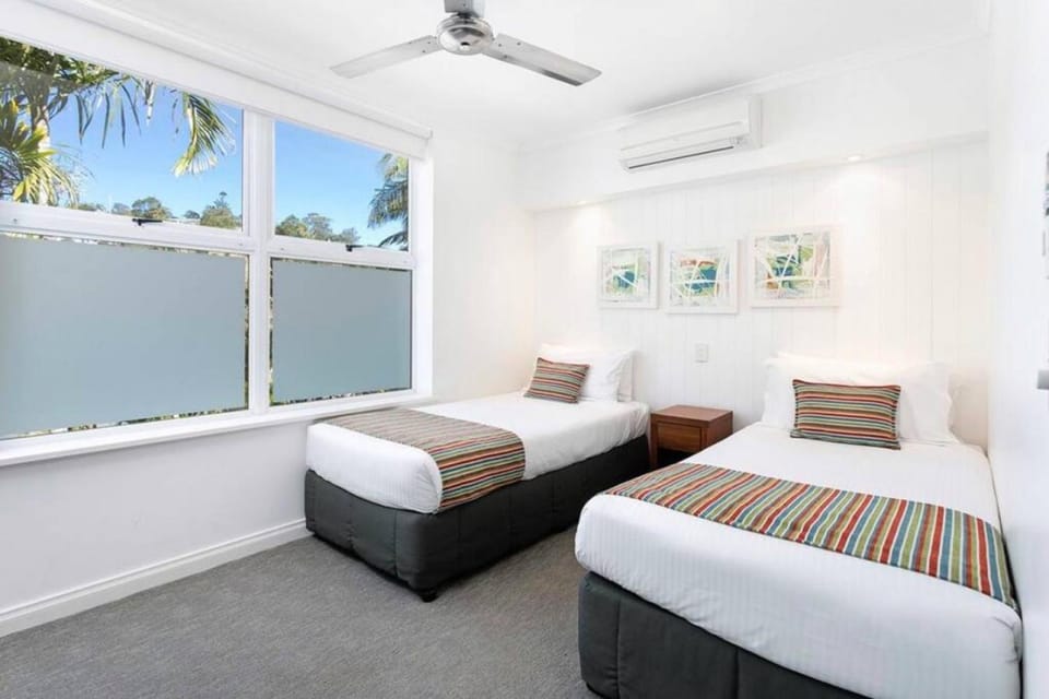 43 Holiday in the Heart of Hastings Street Apartment in Noosa Heads