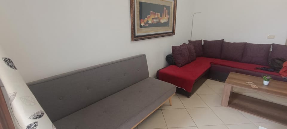 Central 1+1 Ap with balcony Apartment in Tirana
