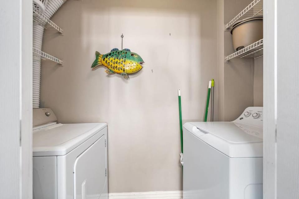 Boardwalk 486 by Youngs Suncoast Apartment in Gulf Shores