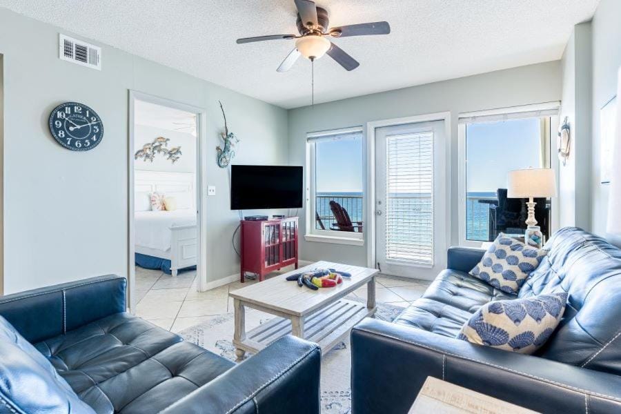 Boardwalk 885 by Youngs Suncoast Apartment in Gulf Shores