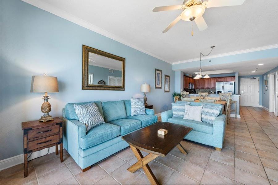 Crystal Shores West 1107 by Youngs Suncoast Apartment in West Beach