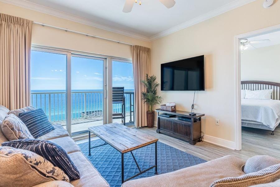 Crystal Tower 1504 by Youngs Suncoast Apartment in West Beach