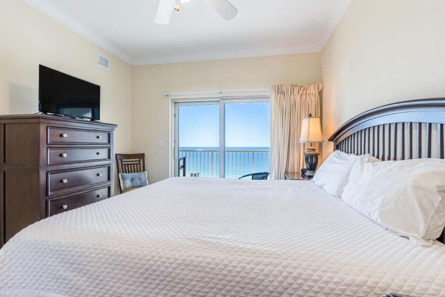 Crystal Tower 1504 by Youngs Suncoast Apartment in West Beach