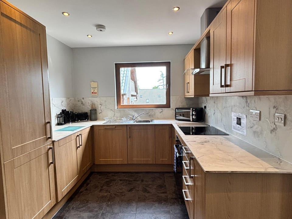 Kitchen or kitchenette, dishwasher, oven, pet friendly, stove