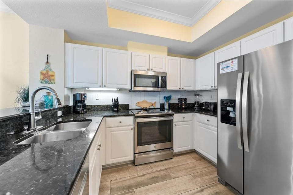 Crystal Tower 1805 by Youngs Suncoast Apartment in West Beach