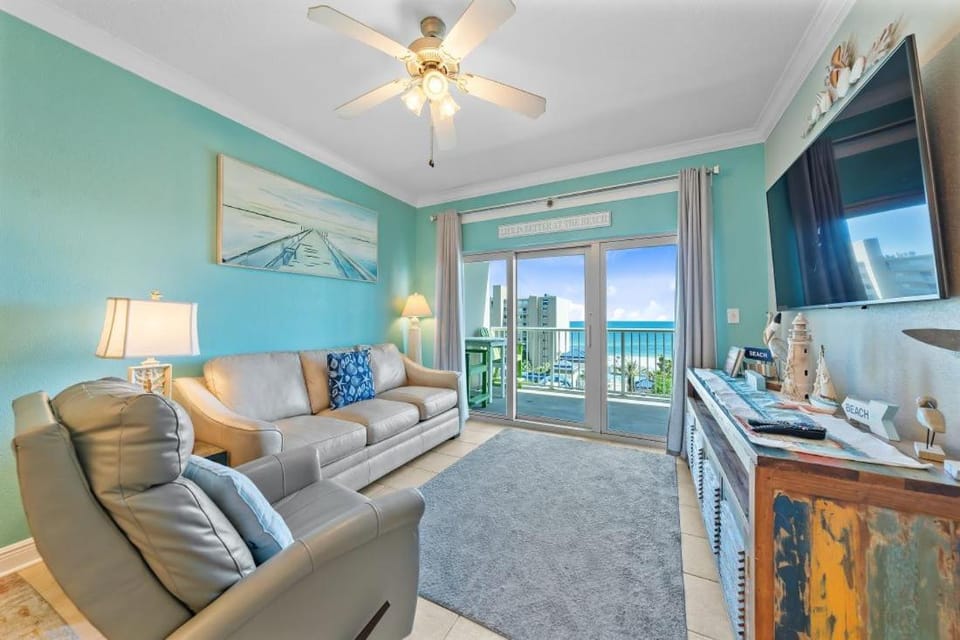 Crystal Tower 606 by Youngs Suncoast Apartment in West Beach