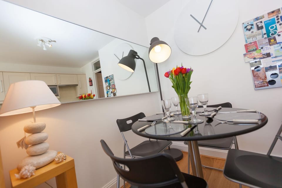 Property building, Dining area
