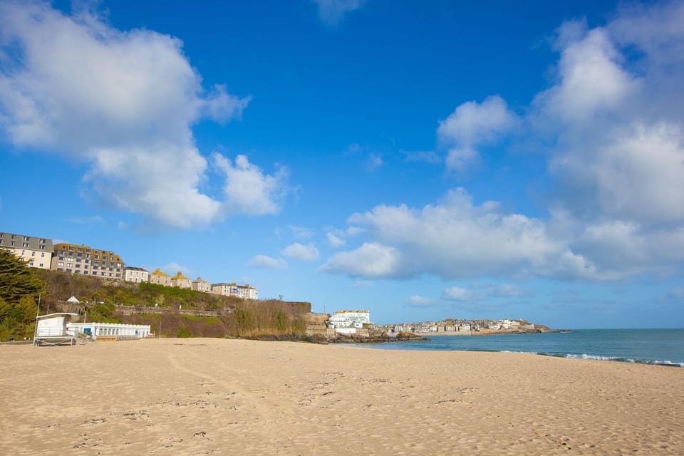 Property building, Day, Beach
