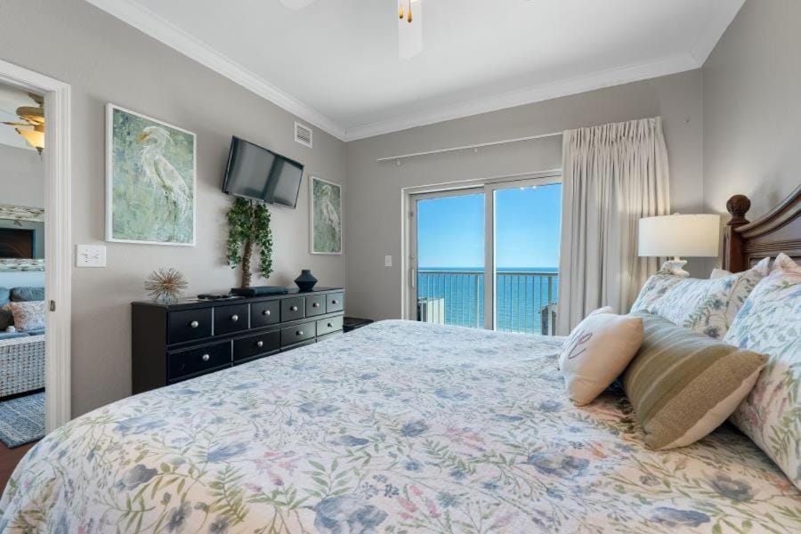 Crystal Tower 1308 by Youngs Suncoast Apartment in West Beach