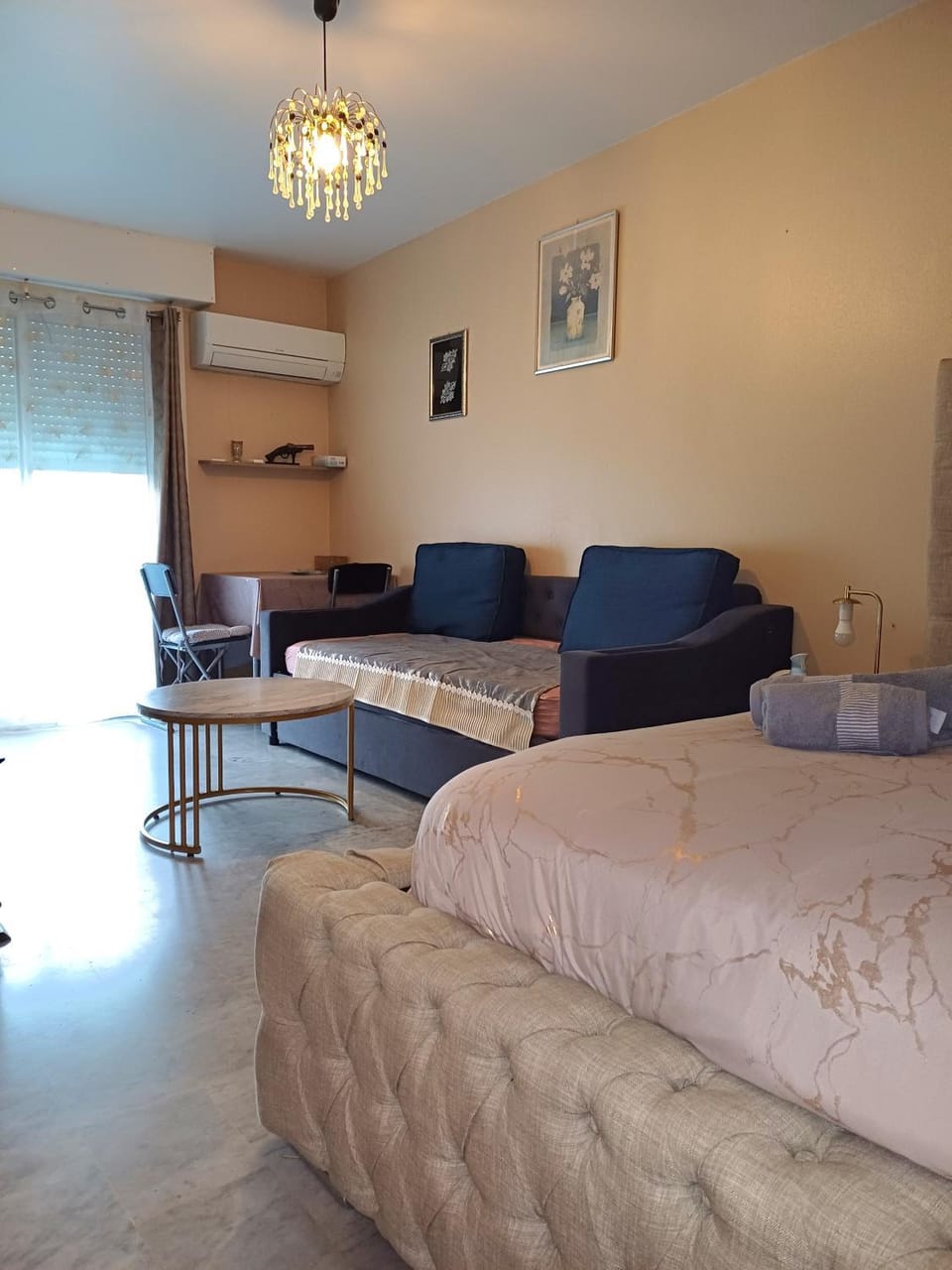 Elegant F1 proche tramway et plage Apartment in Nice