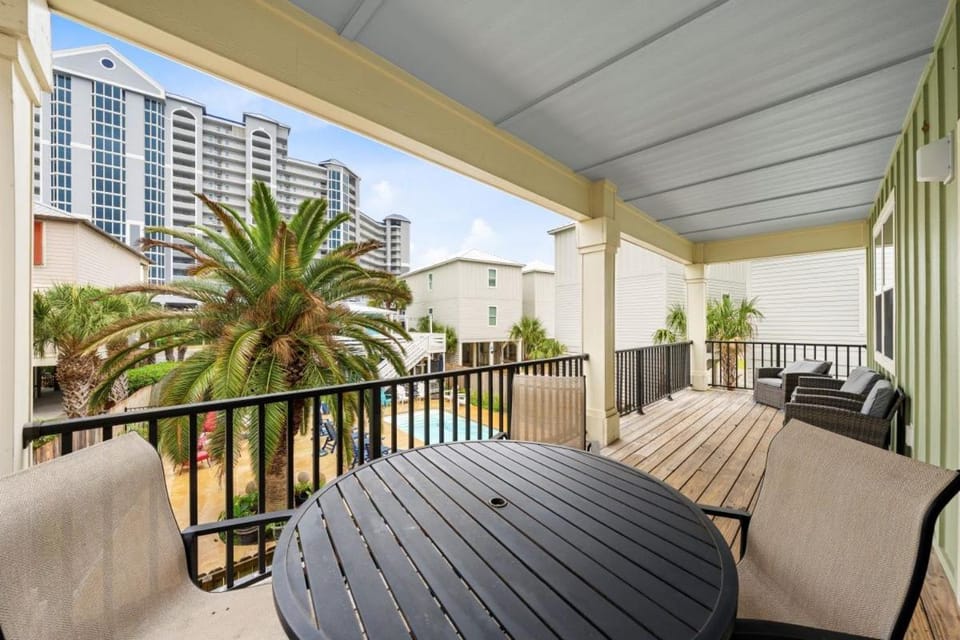 Koastal Kabana at Romeo Beach by Youngs Suncoast House in Gulf Shores