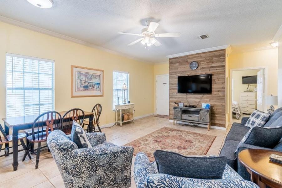 Orange Beach Villas - Serendipity House in Orange Beach