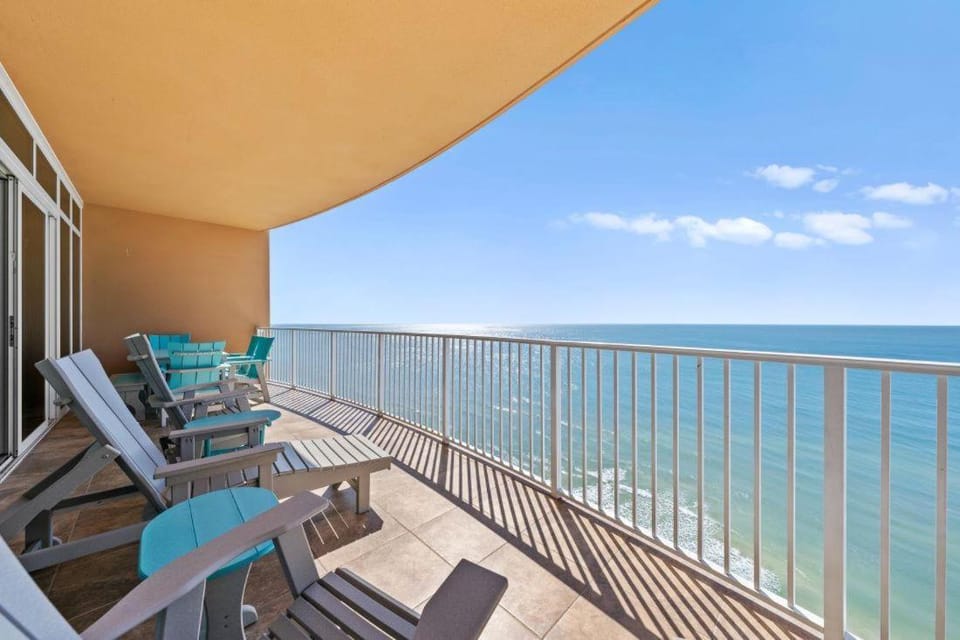 Phoenix Orange Beach 2004 by Youngs Suncoast Apartment in Orange Beach