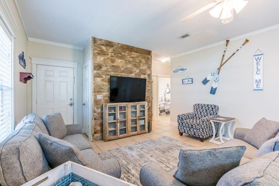 Orange Beach Villas - Allure by Youngs Suncoast House in Orange Beach