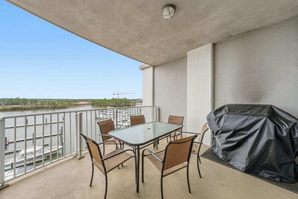 Day, BBQ facilities, Balcony/Terrace, Seating area, Dining area